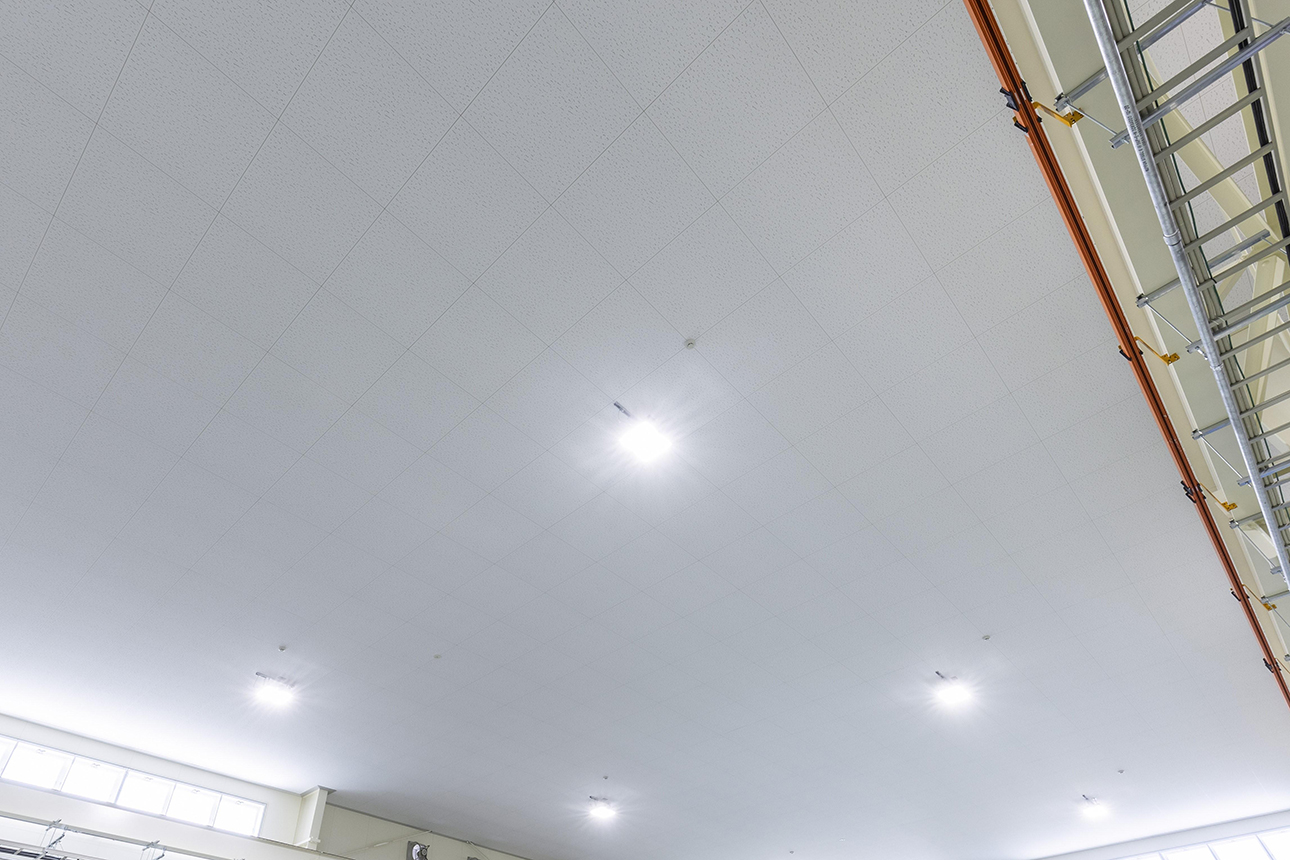 株式会社渡兼 第一工場 天井